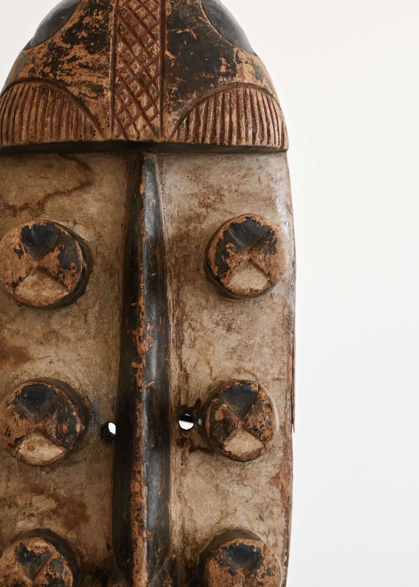 'Wise One' Kerrien Tribe Mask