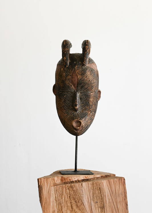Forehead Flex Songye Tribe Mask