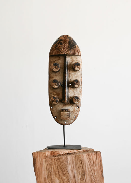 'Wise One' Kerrien Tribe Mask